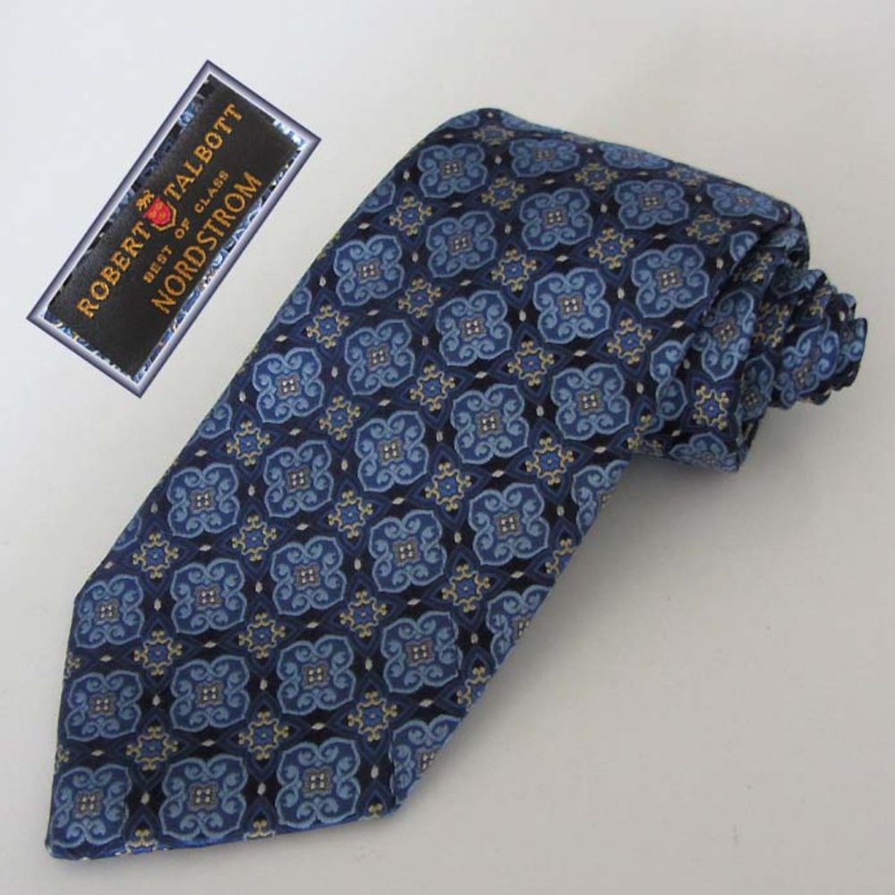 new ROBERT TALBOTT hand sewn medallion silk neck tie USA